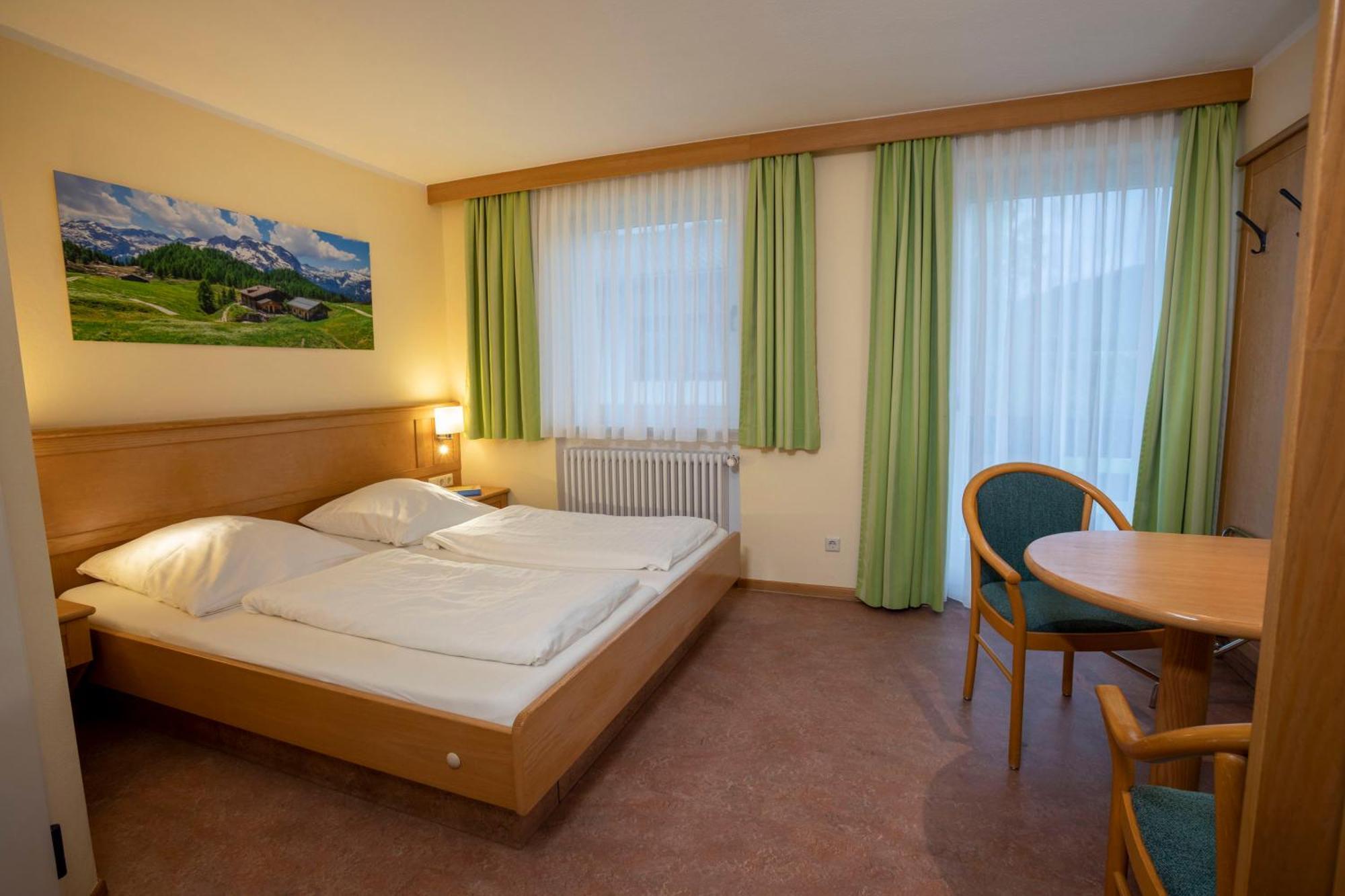 Haus Chiemgau - Kolping-Familienhotel Teisendorf Ngoại thất bức ảnh